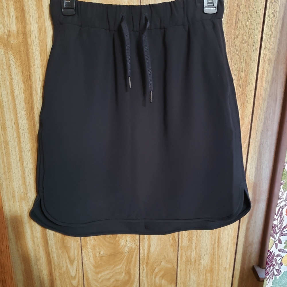Lululemon On The Fly Skirt